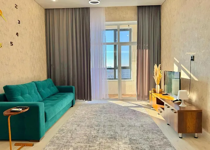 Grand Turan Business, Khanshatyr